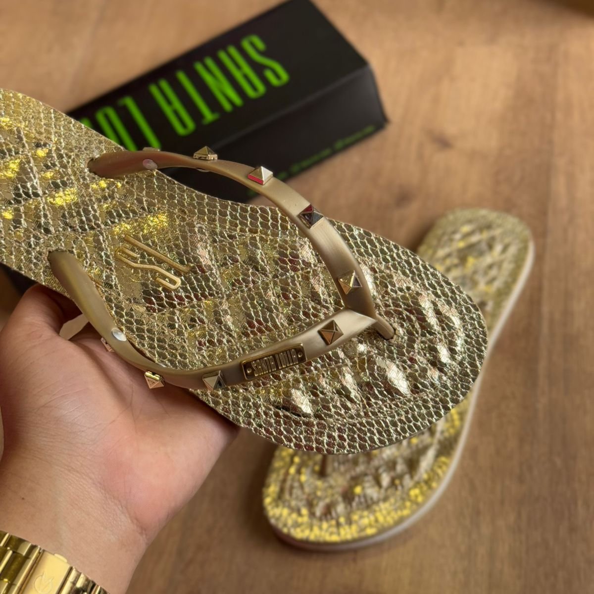 Chinelo Santa Lolla Flip Flop