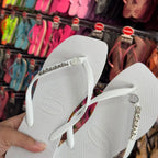 Havaianas Slim Square + Placa Logo + Pin Concha