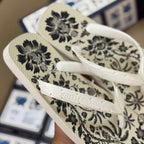 Chinelo de Dedo Flip Flop Farm Rio Janguada